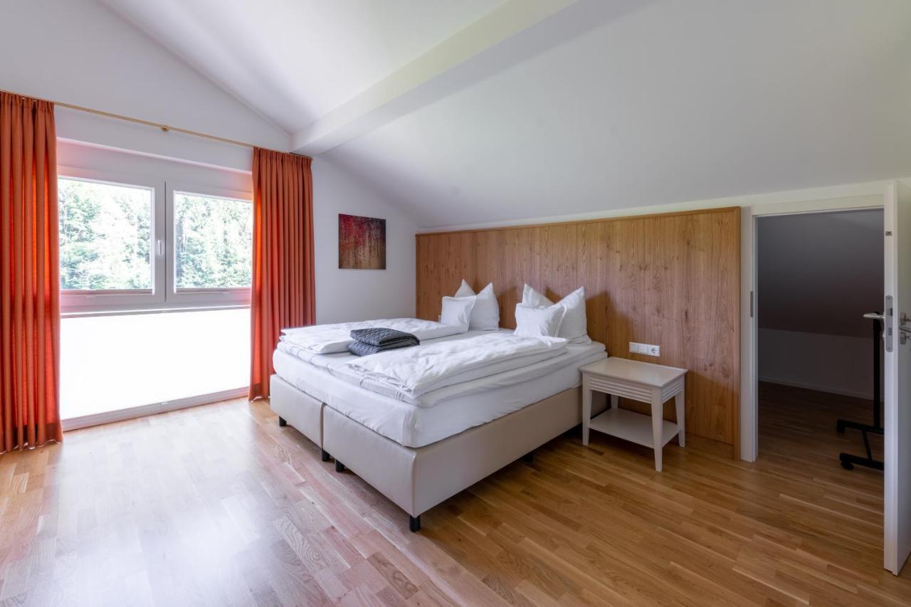 Siegsdorf Suiten Exterior photo