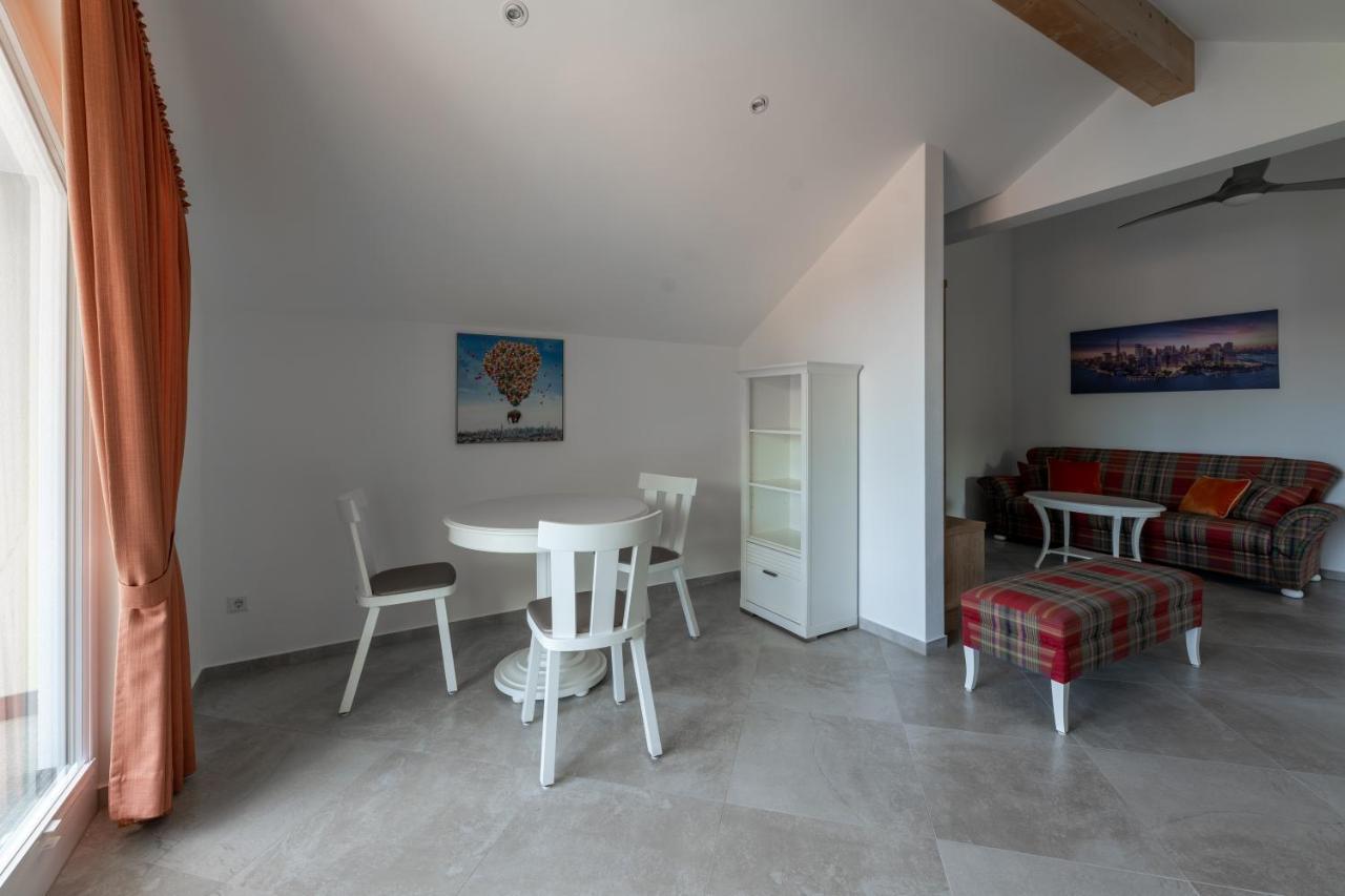 Siegsdorf Suiten Exterior photo